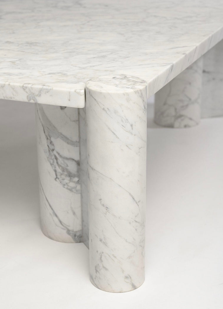 Gas Aulenti Jumbo Carrare Knoll Coffee Table